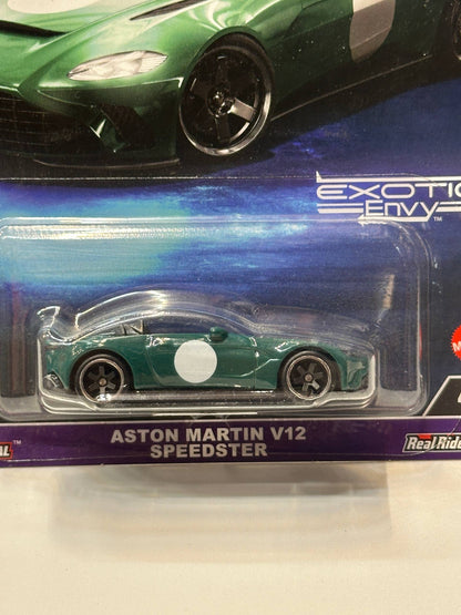 1/64 Hotwheels Aston Martin V12 Speedster