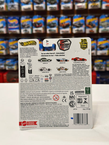 1/64 Hotwheels 76 Greenwood Corvette