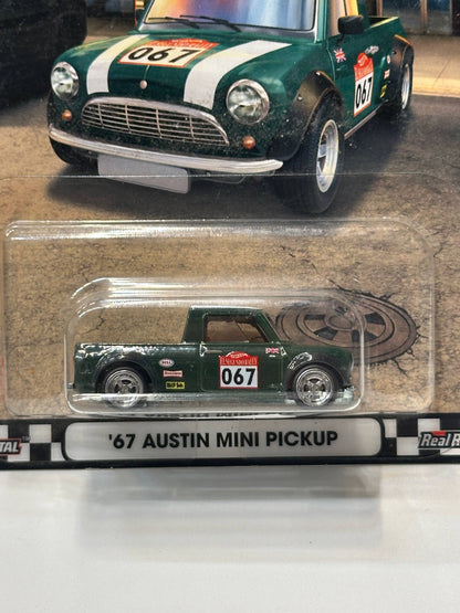 1/64 Hotwheels 67 Austin Mini Pickup