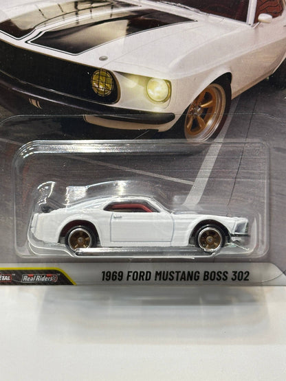1/64 Hotwheels 1969 Ford Mustang Boss 302