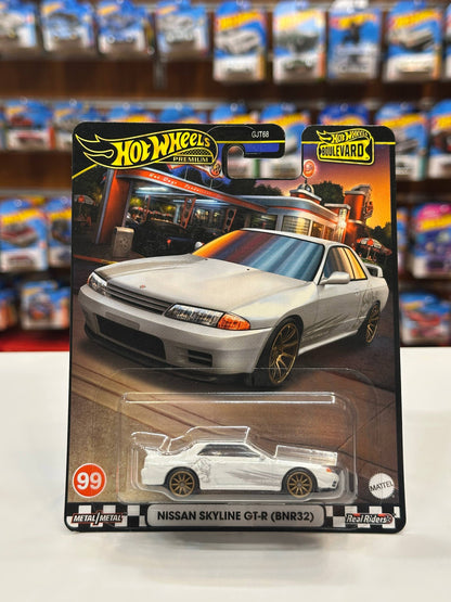 1/64 Diecast HotWheels Nissan Skyline GT-R BNR32