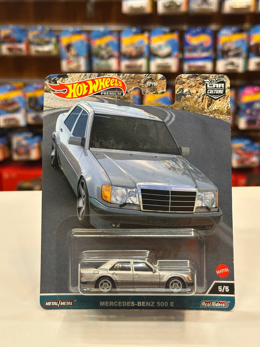 1/64 Diecast HotWheels Mercedes-Benz 500 E
