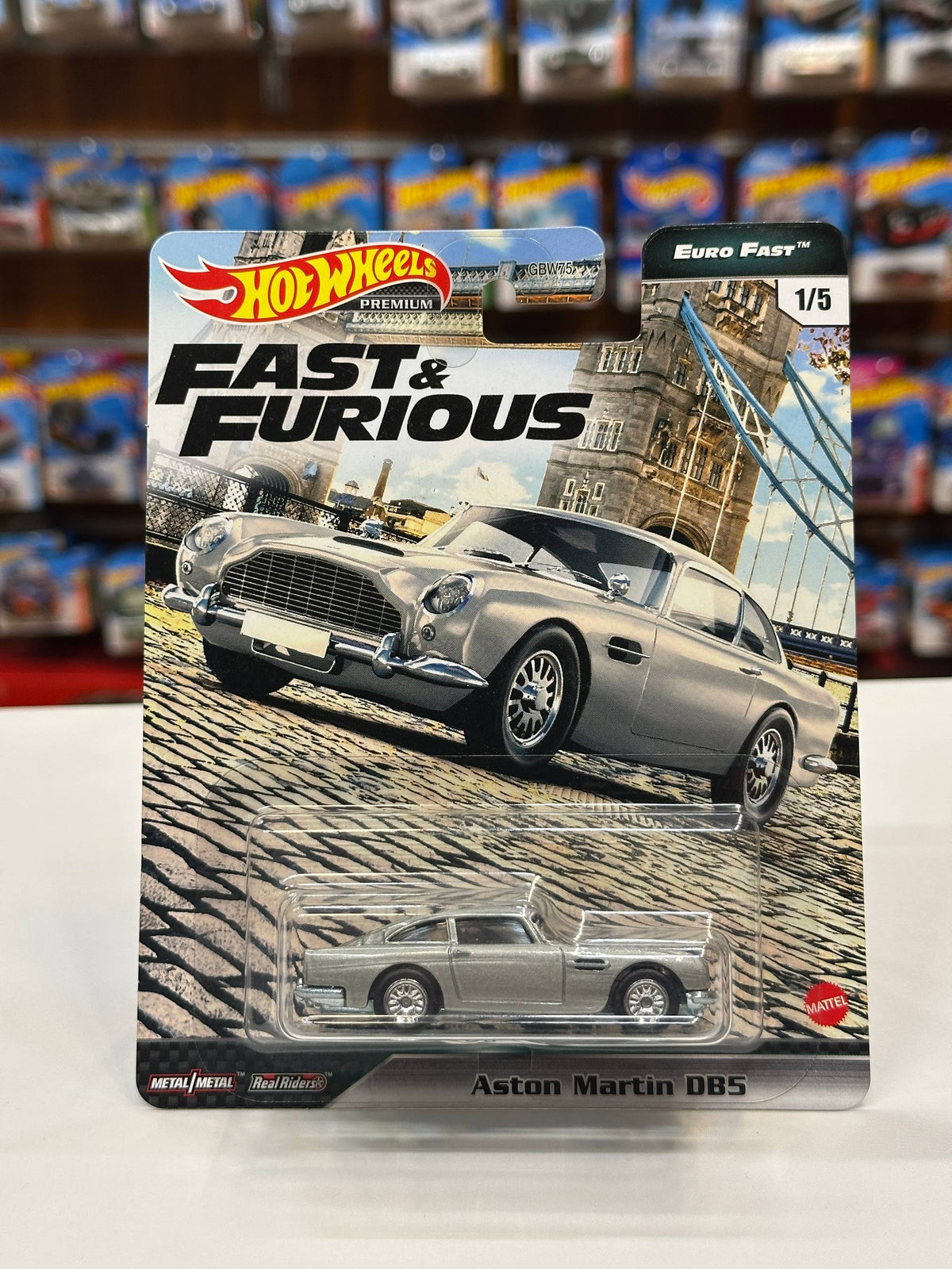 1/64 Diecast HotWheels Aston Martin DB5