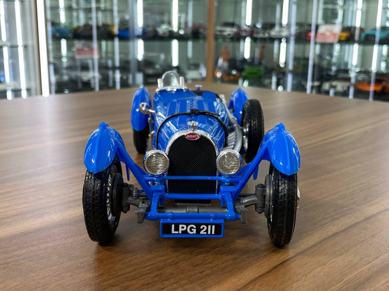 1/18 Diecast Car 1934 Bugatti Type 59 Blue Bburago Scale Model Car