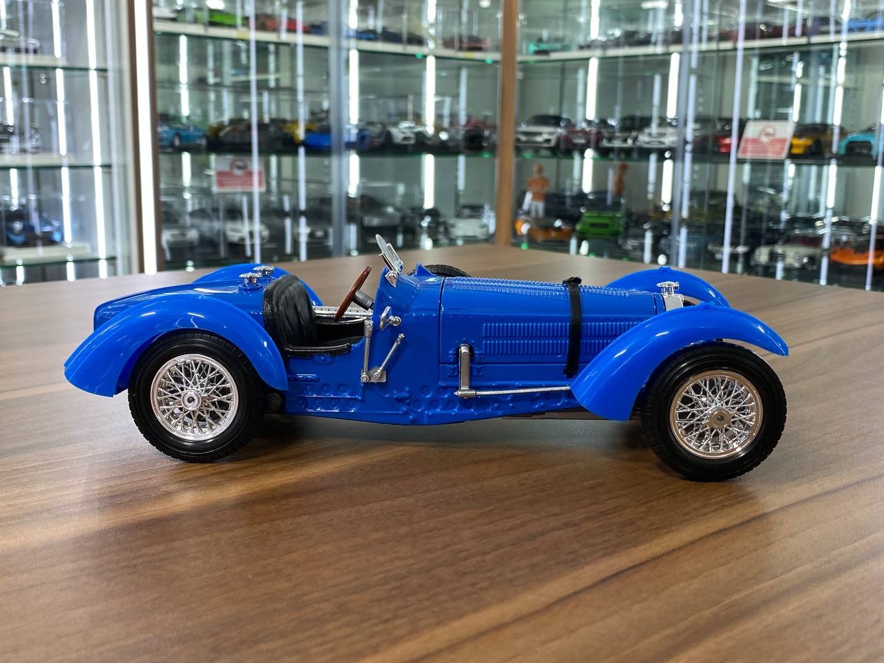1/18 Diecast Car 1934 Bugatti Type 59 Blue Bburago Scale Model Car