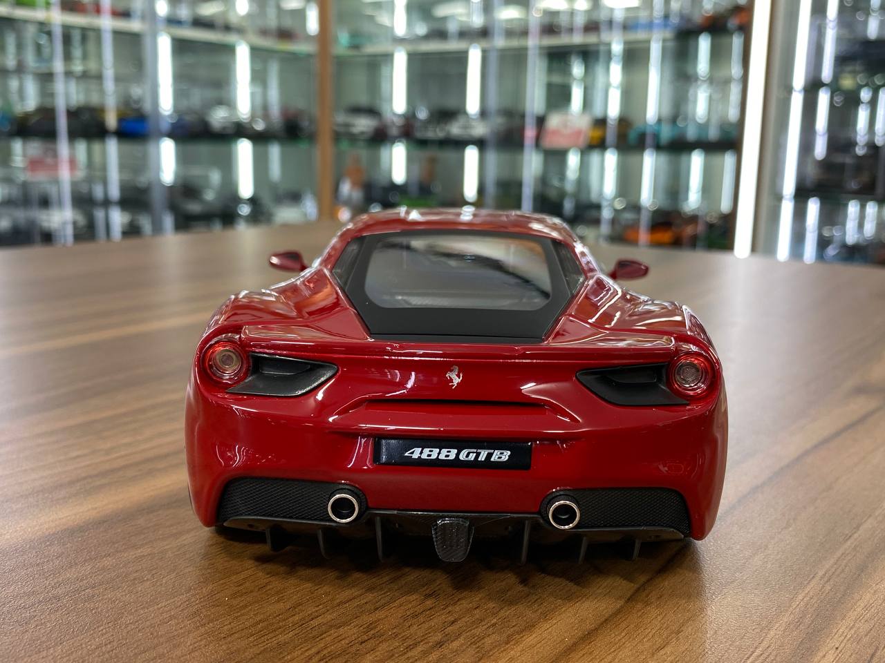 1/18 Diecast car Ferrari 488 GTB Red by Bburago Scale Model Car