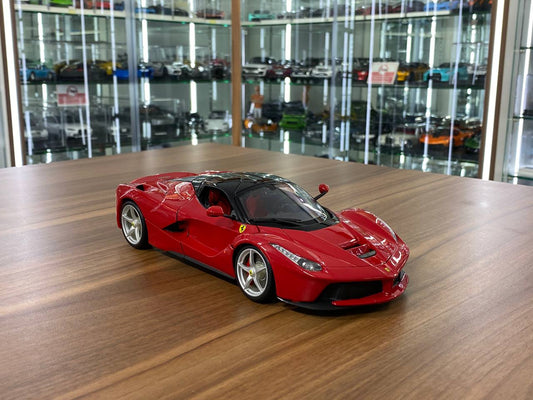 1/18 Diecast Ferrari LaFerrari  Red with Black Top "Signature Series" Bburago Scale Model Car