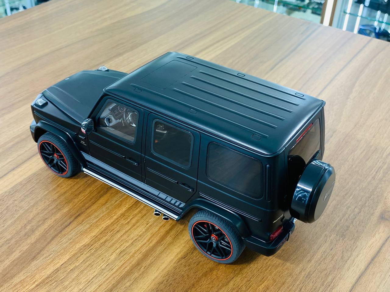 1/18 Resin GT Spirit Mercedes Benz AMG G-63 xffmw Edition Matt Black Limited 888 Pcs