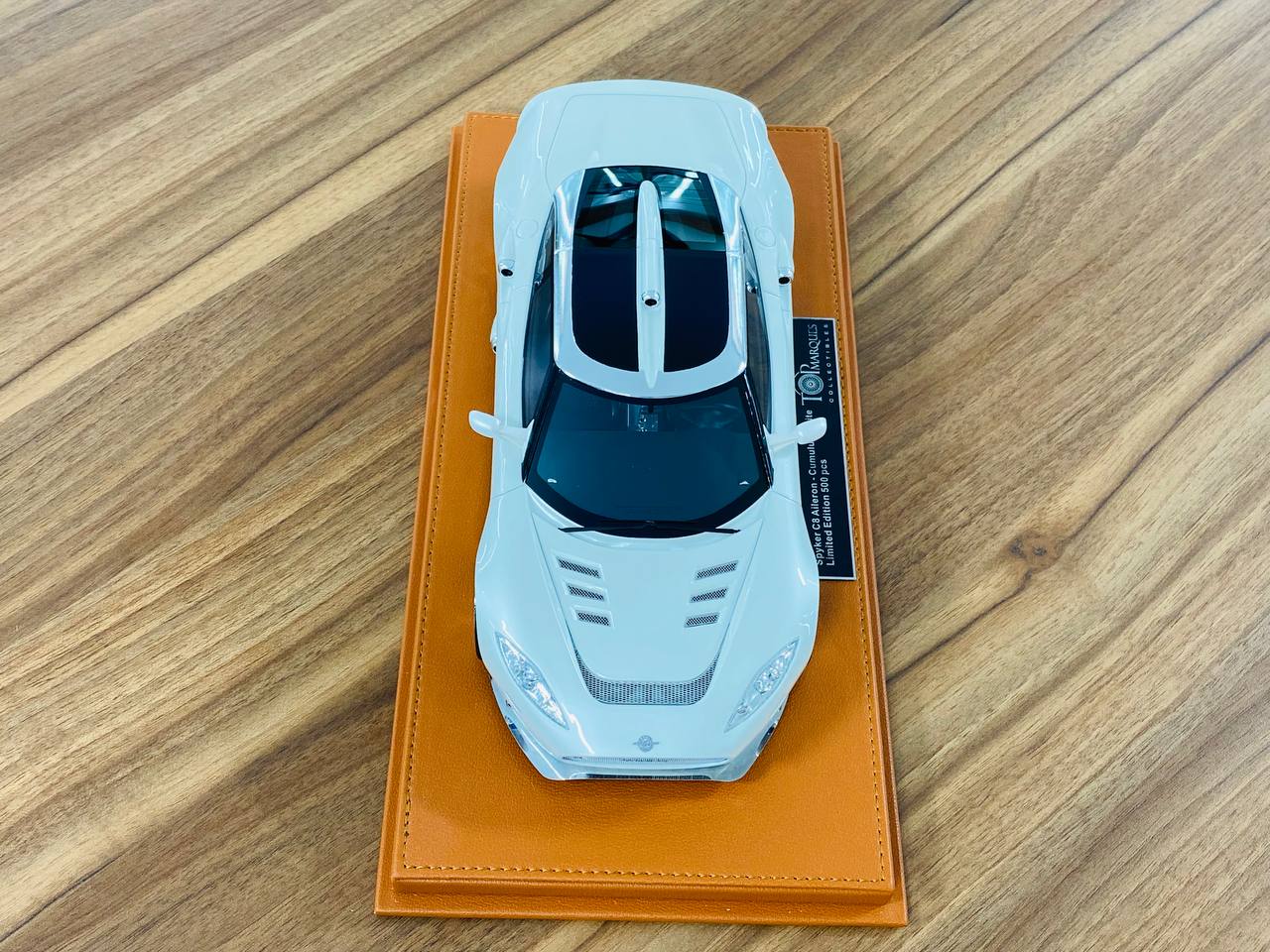 1/18 Resin Model TOP Speed Spyker C8 Aileron Cumulus White