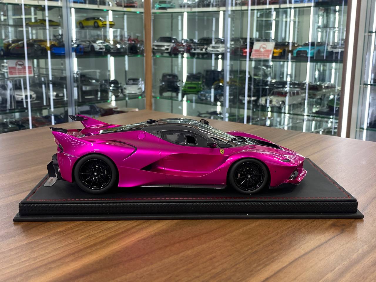 1/18 Resin Ferrari FXX K – BBR Models Flash Pink Limited 1 of 1