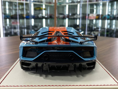 1/18 Resin Lamborghini Aventador SVJ – Davis & Giovanni Metallic Light with Gulf Decal Limited 30 pcs