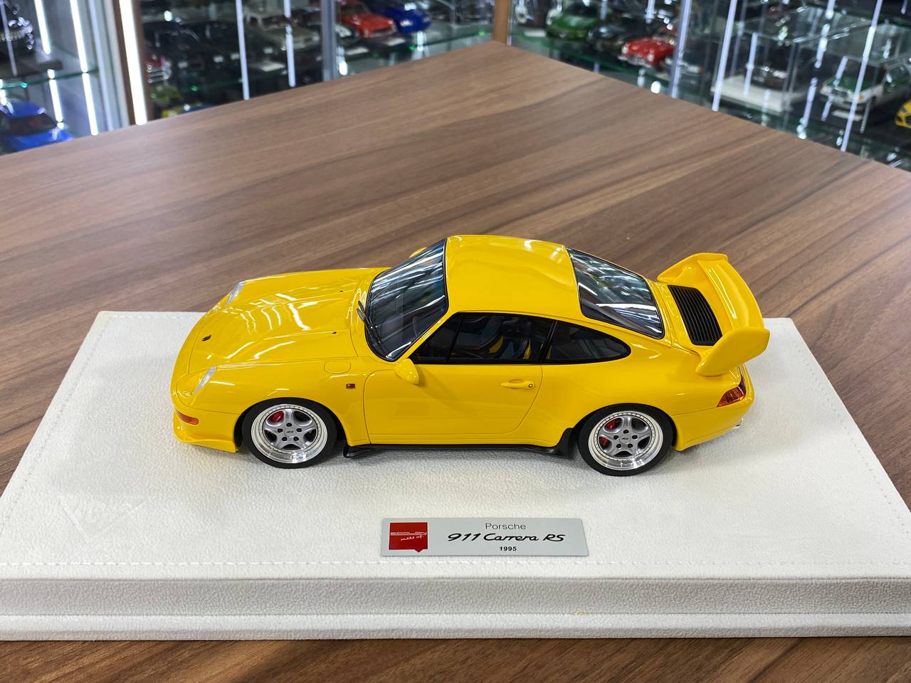 ポルシェ911 （993）RSミニカー 1/18 イエロー 1/18 Porsche 911 (993) Carrera RS 1995 Japan Ver.Make Up
