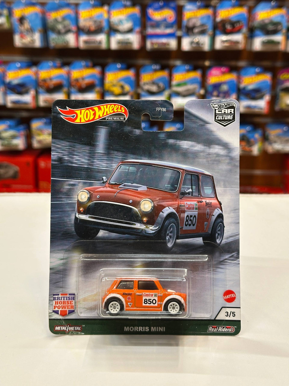1/64 Diecast HotWheels Morris Mini