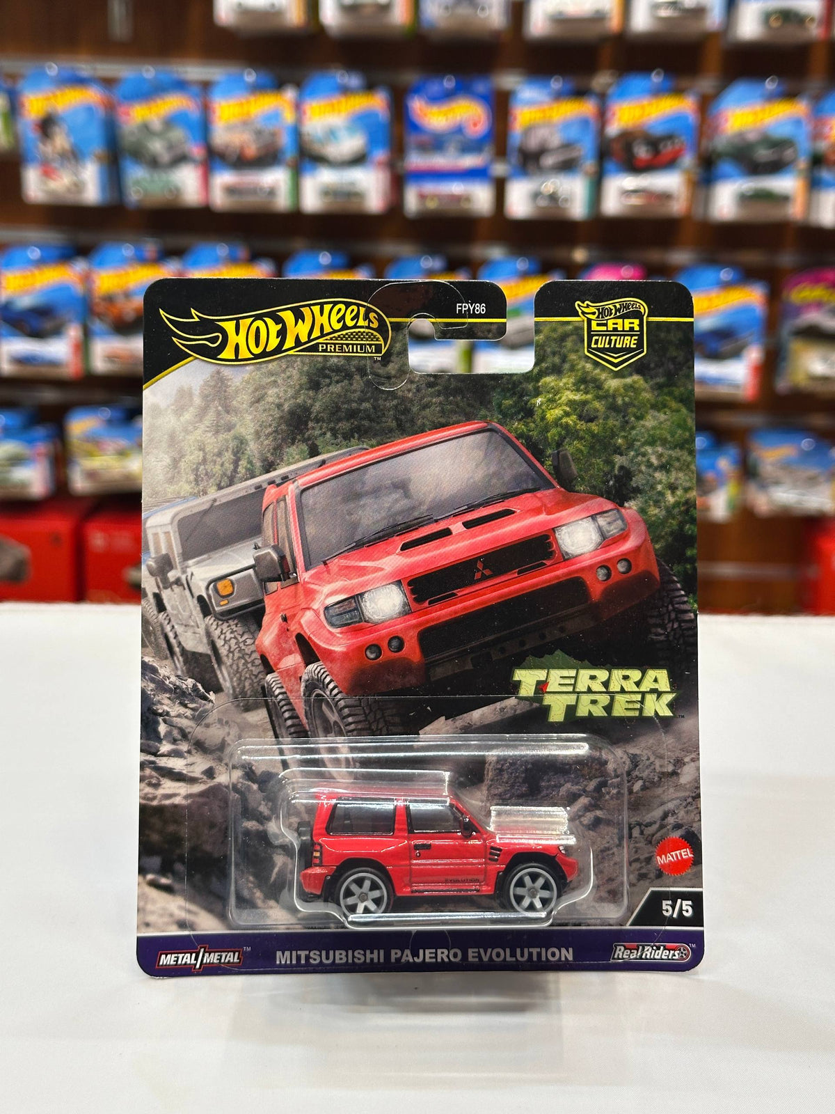 1/64 Diecast HotWheels Mitsubishi Pajero Evolution