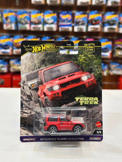 1/64 Diecast HotWheels Mitsubishi Pajero Evolution