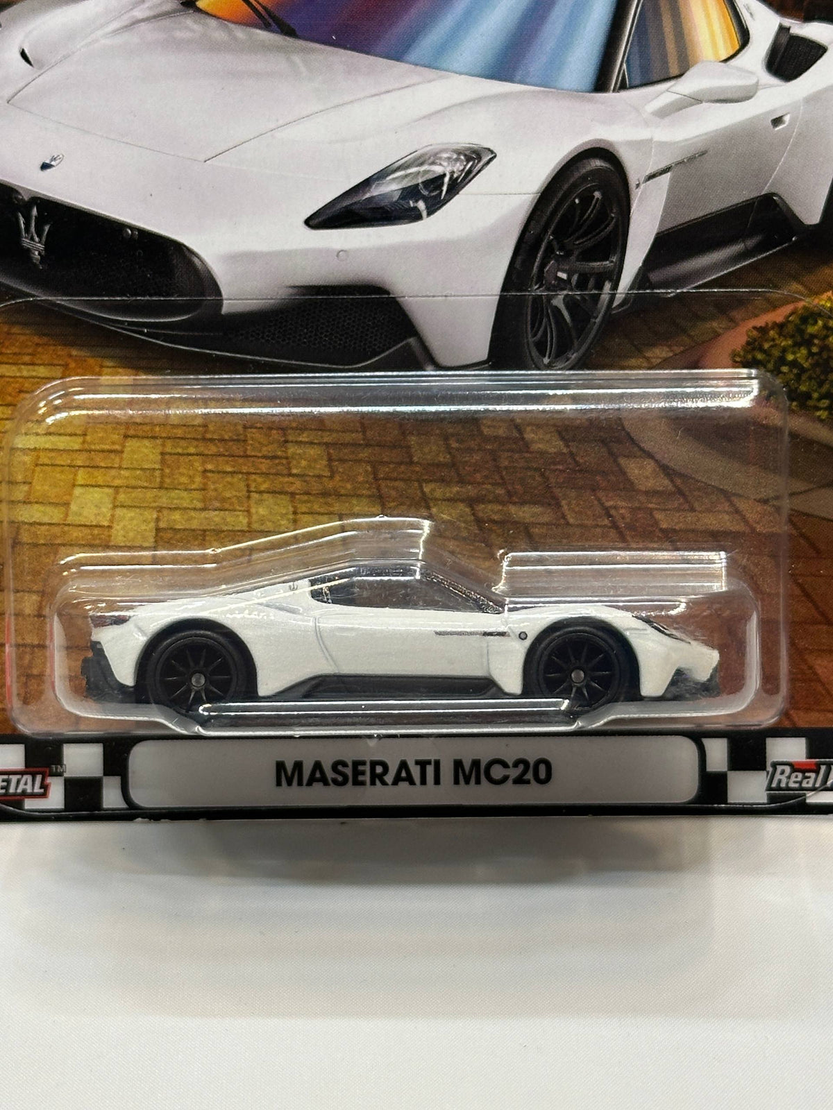 1/64 Diecast HotWheels Maserati MC20