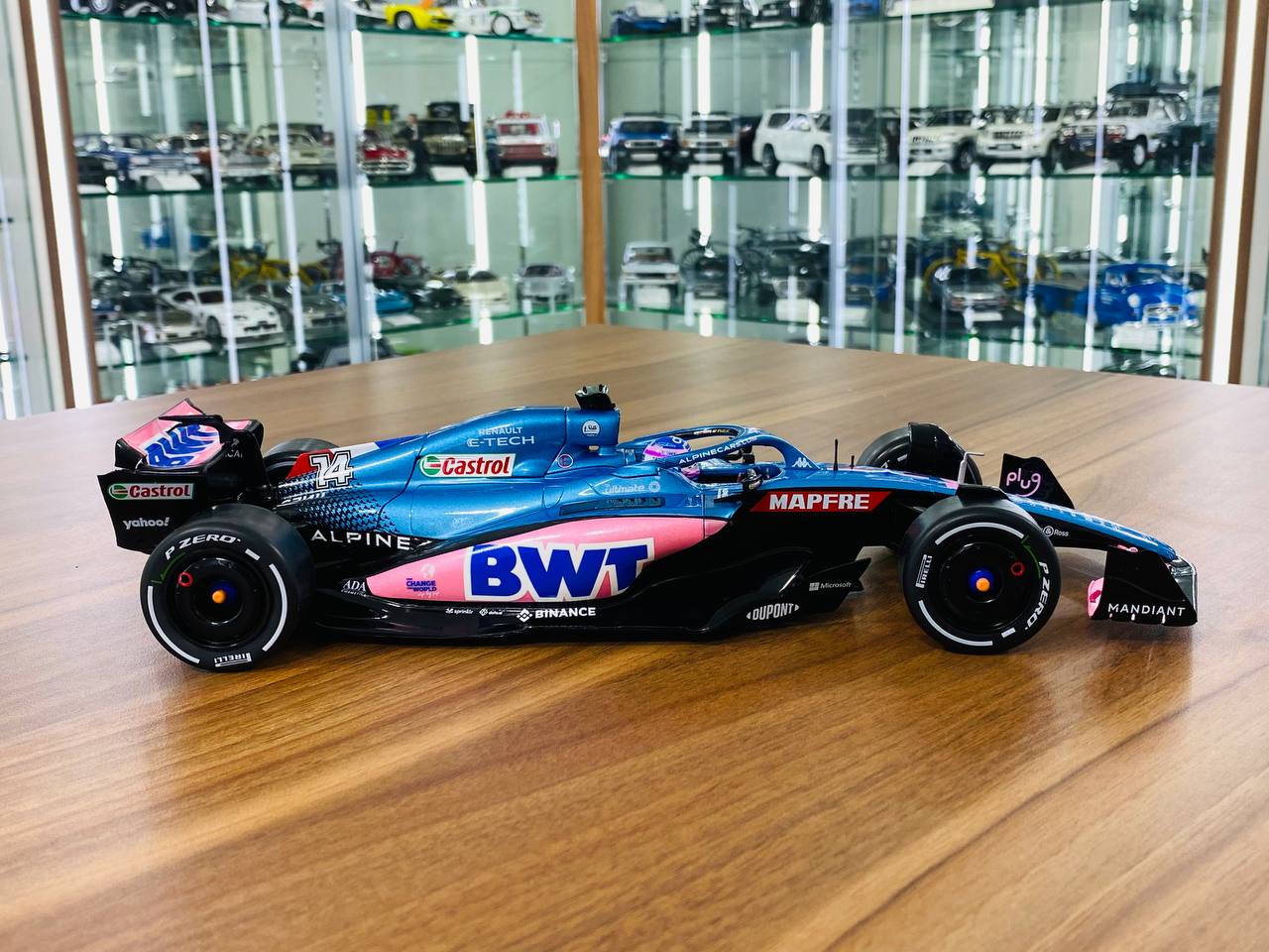 Solido Alpine A522 Fernando Alonso #14 - 1/18 Diecast | Monaco GP F1