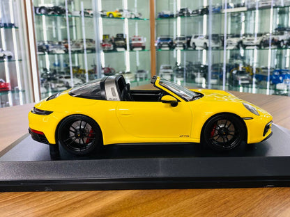 1/18 Resin Porsche 911 (992) Targa 4 GTS 2021 Yellow Minichamps