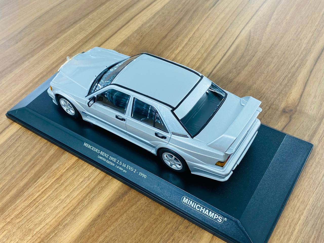 1/18 Diecast  MINICHAMPS Mercedes Benz 190E 2.5-16 EVO 2 1990 Silver