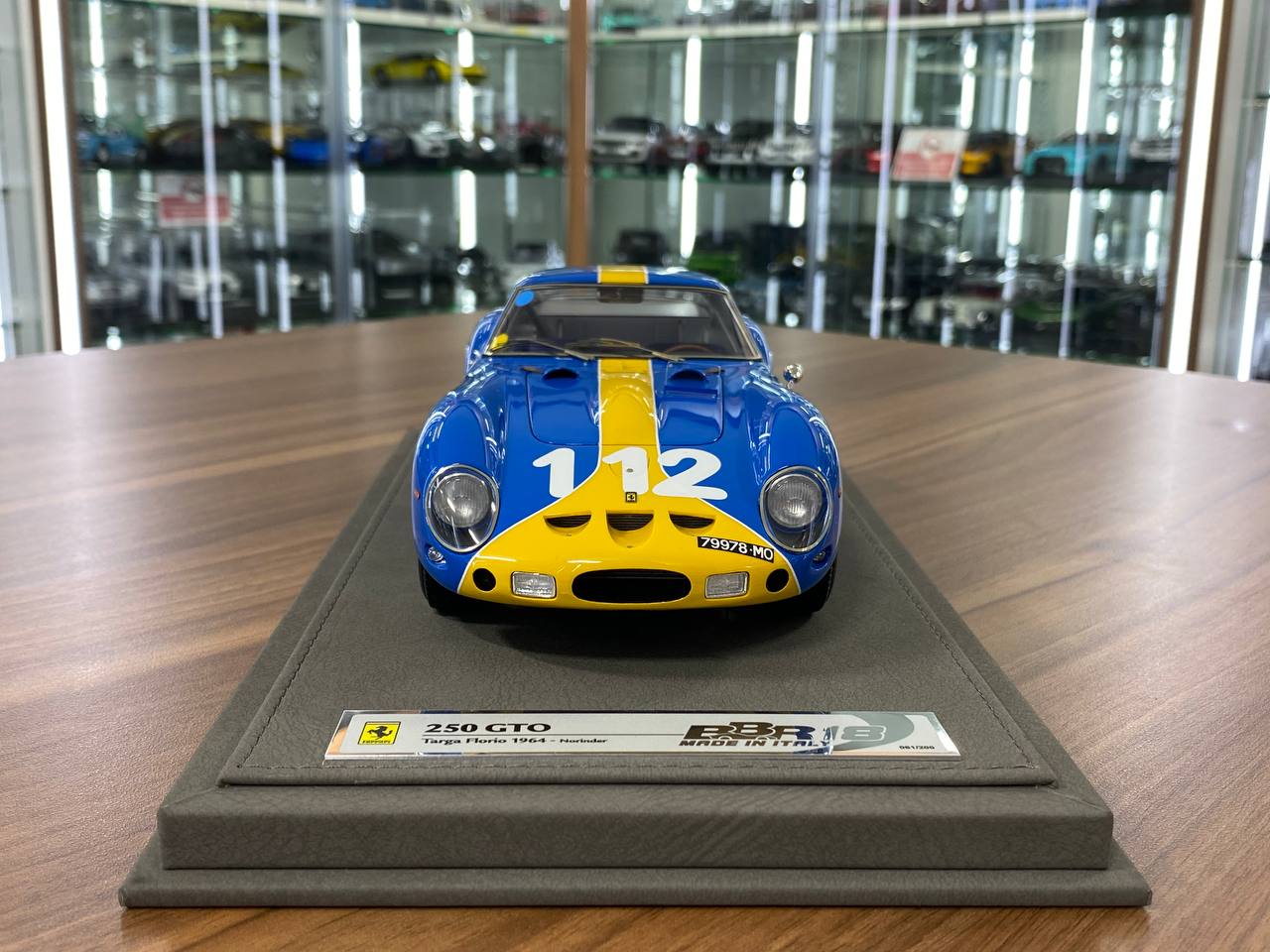 1/18 Resin Ferrari 250 GTO Targa Florio 1964 #112 – BBR Models Blue/Yellow Limited 200 pcs