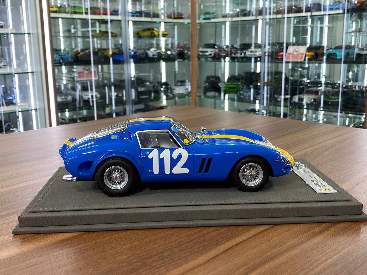 1/18 Resin Ferrari 250 GTO Targa Florio 1964 #112 – BBR Models Blue/Yellow Limited 200 pcs
