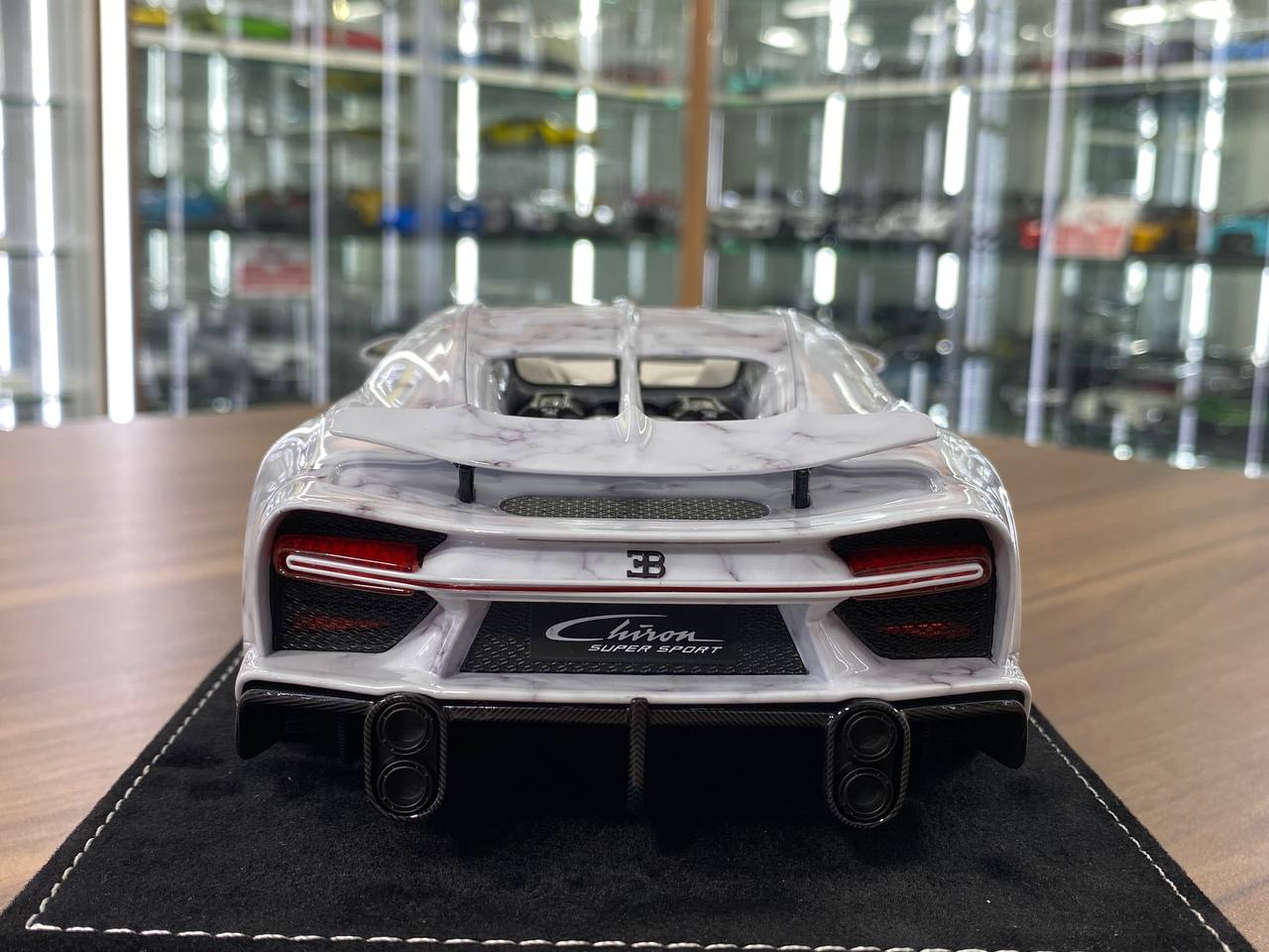 1/18 Resin Nissan GT-R R35 Type. 2 LB★Works – Make Up Pearl White Limited Edition 130 pcs