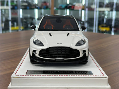 1/18 Resin Model IVY Model Aston Martin DBX707 in White
