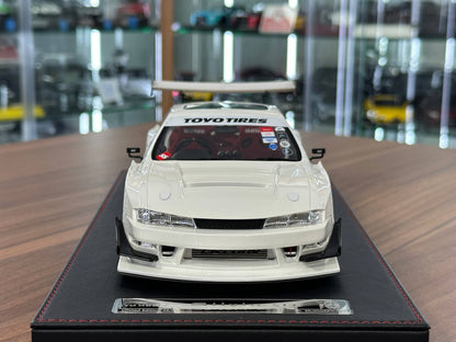 YM Model Nissan Silvia S14 (SEUIOOKAWARA) – White – 1:18 Resin Model - Limited 99 pcs
