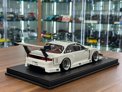 YM Model Nissan Silvia S14 (SEUIOOKAWARA) – White – 1:18 Resin Model - Limited 99 pcs