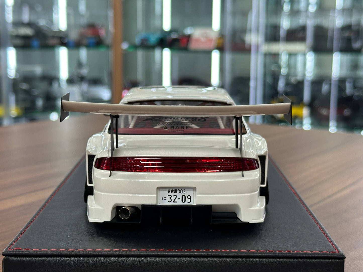 YM Model Nissan Silvia S14 (SEUIOOKAWARA) – White – 1:18 Resin Model - Limited 99 pcs
