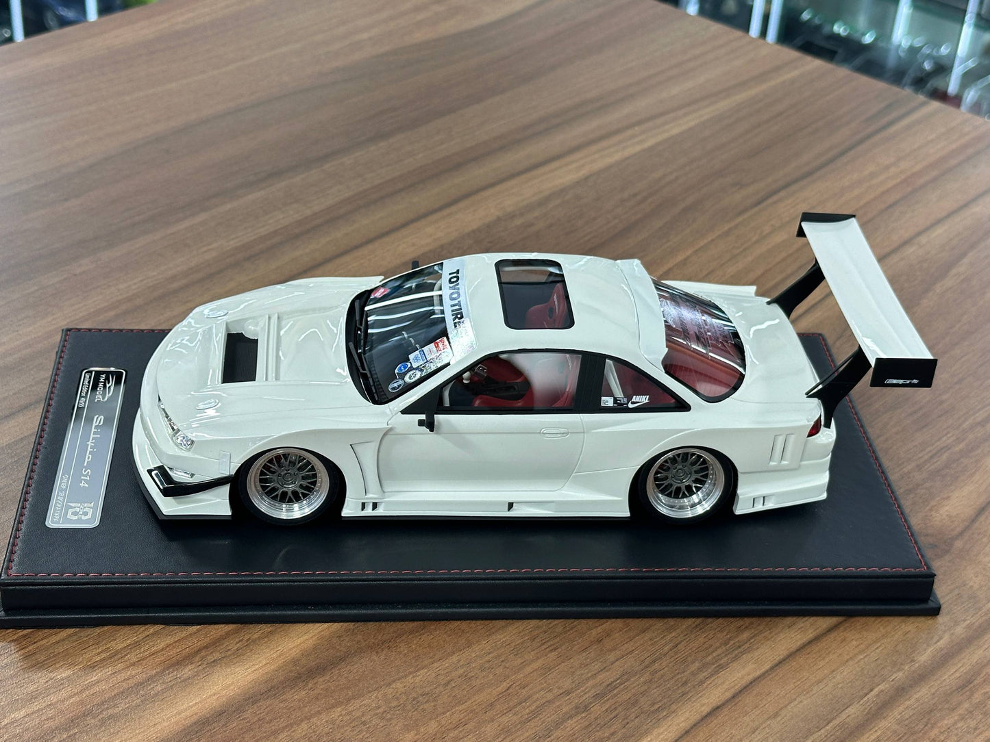 YM Model Nissan Silvia S14 (SEUIOOKAWARA) – White – 1:18 Resin Model - Limited 99 pcs