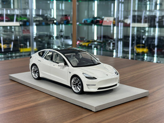 Tesla Model 3 | 1/18 LS Collectibles Resin Model UAE