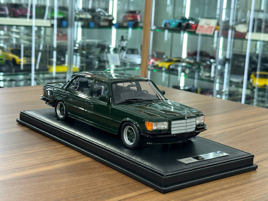 1/18 Resin Model IVY Model Mercedes Benz 450 SEL 6.9 AMG Blue