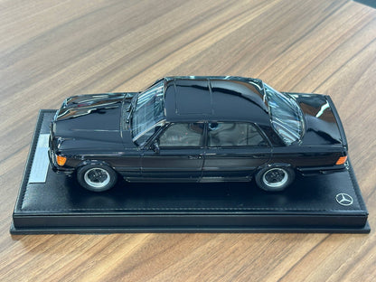 Mercedes-Benz 450 SEL 6.9 AMG | 1:18 IVY Resin Model Black UAE