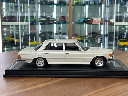 Mercedes-Benz 450 SEL 6.9 AMG | 1:18 IVY Resin Model White UAE