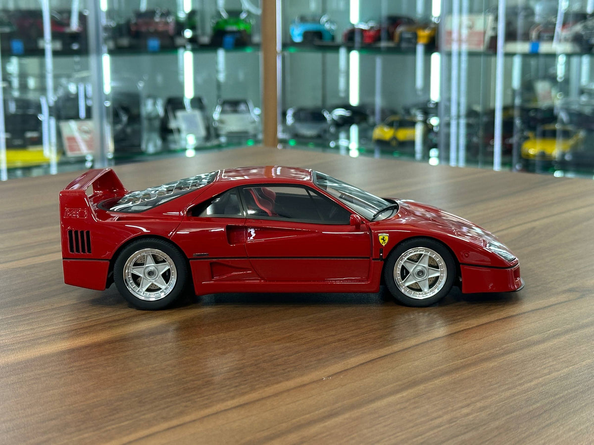 Ferrari F40 – Red – 1/18 Resin Model – GT Spirit – Non‑Opening – Limited 2100 pcs