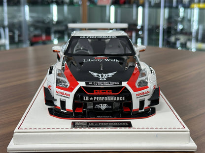 1/18 Resin Onemodel Nissan GT-R R35 LB Performance 2017 – White/Red (Limited to 50 pcs)