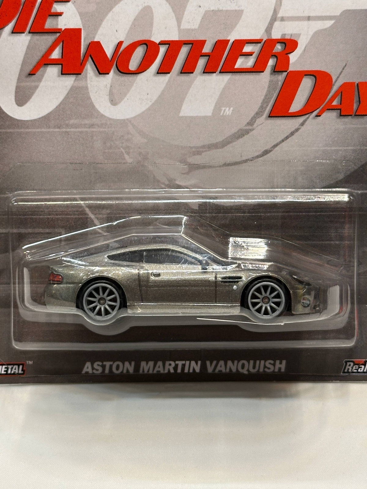 1/64 HotWheels Aston Martin Vanquish