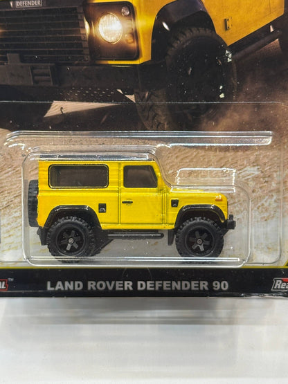 1/64 HotWheels Land Rover Defender 90