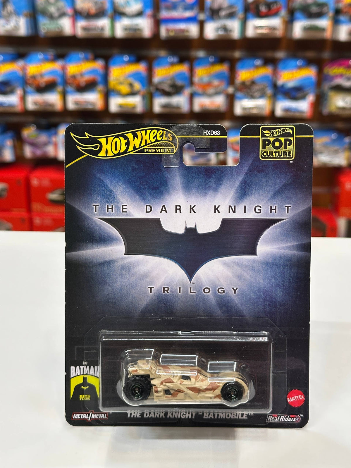 1/64 HotWheels Dark Knight Batmobile