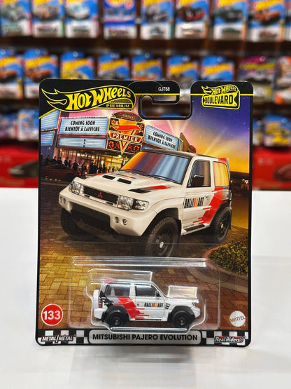 1/64 HotWheels Mitsubishi Pajero Evolution
