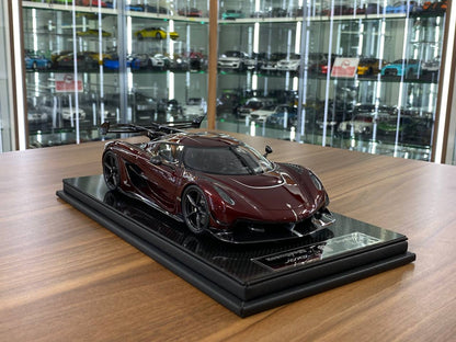 1/18 Resin Koenigsegg Jesko – FrontiArt Red Tinted Carbon = Limited 199 pcs