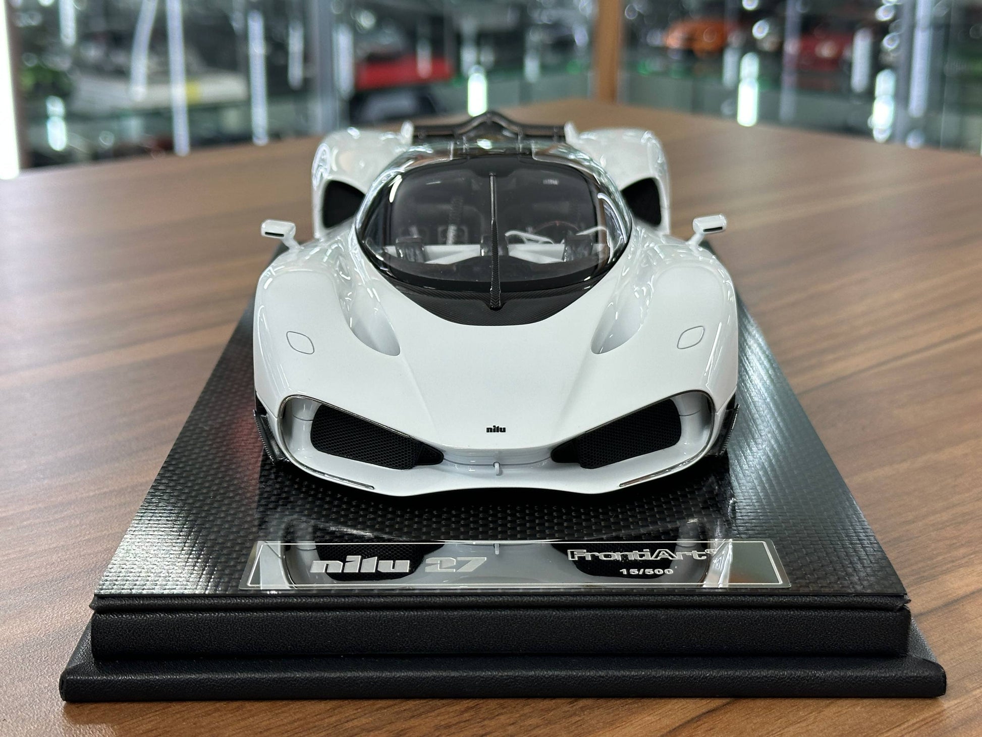 Fronti Art Nilu 27 – White (1:18 Resin, Limited to 500 pcs)