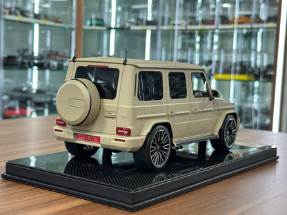 SE Models Mercedes-Benz AMG G63 2025 – Military Sand Beige (1:18 Resin, Limited to 63 pcs)