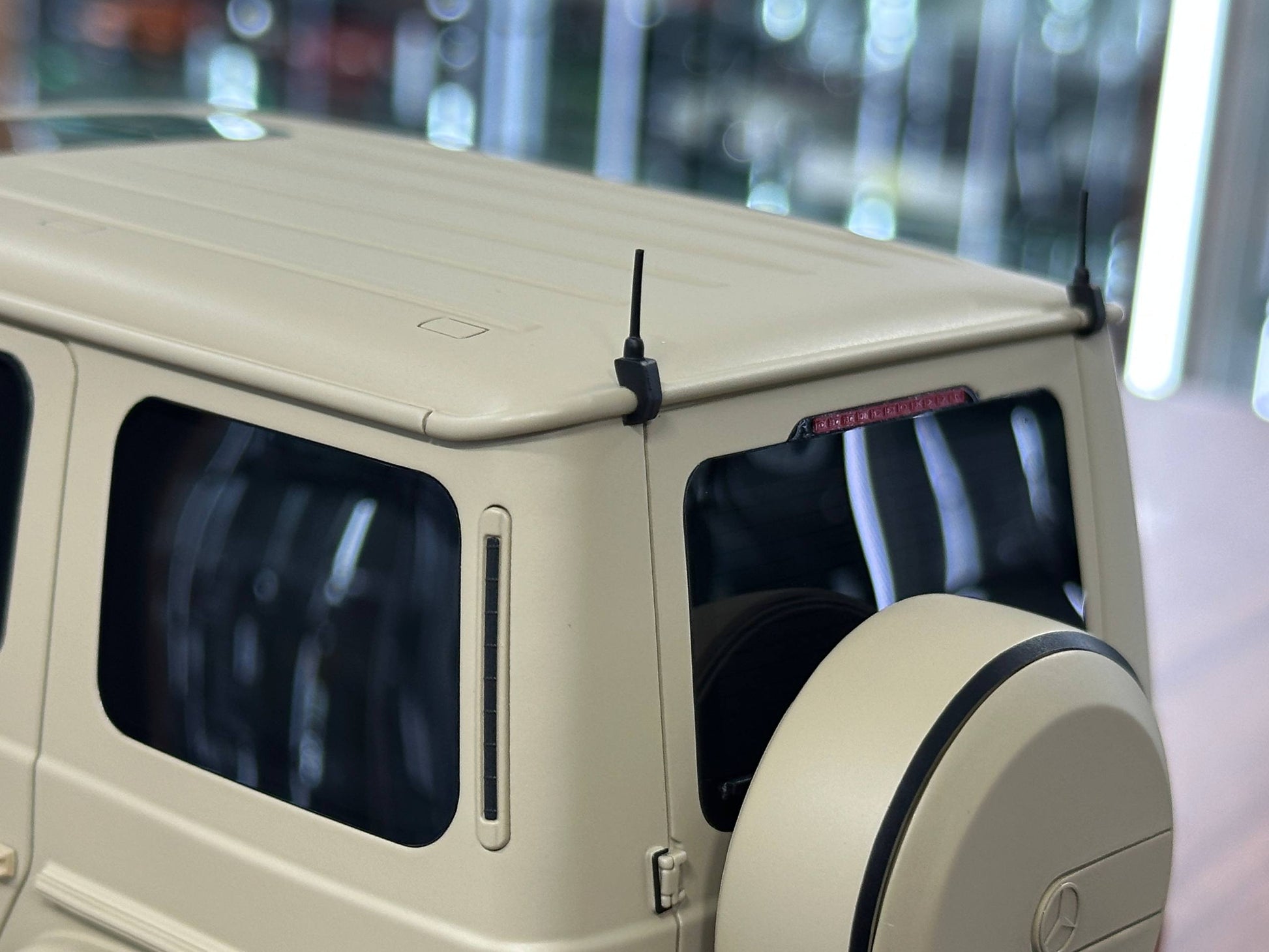 SE Models Mercedes-Benz AMG G63 2025 – Military Sand Beige (1:18 Resin, Limited to 63 pcs)