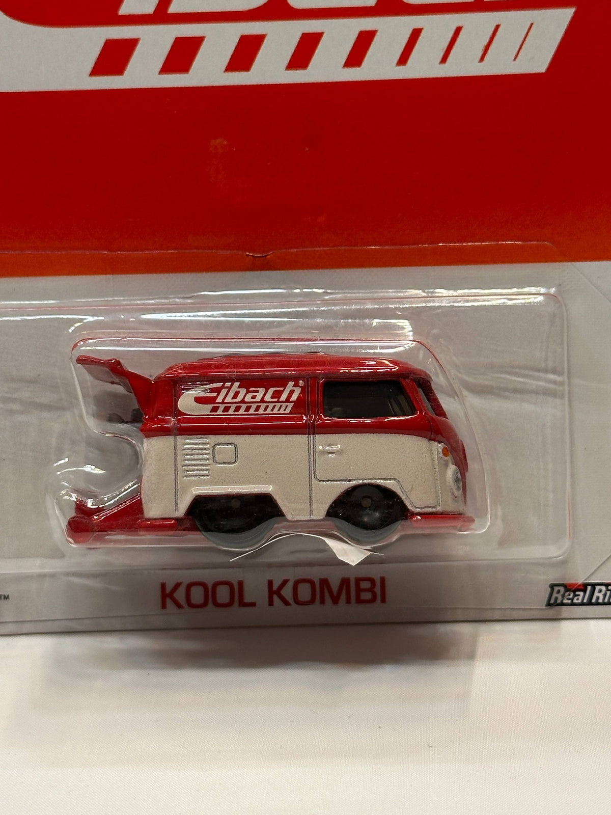 1/64 HotWheels Kool Kombi