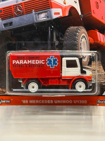 1/64 HotWheels 1988 Mercedes Unimog U1300