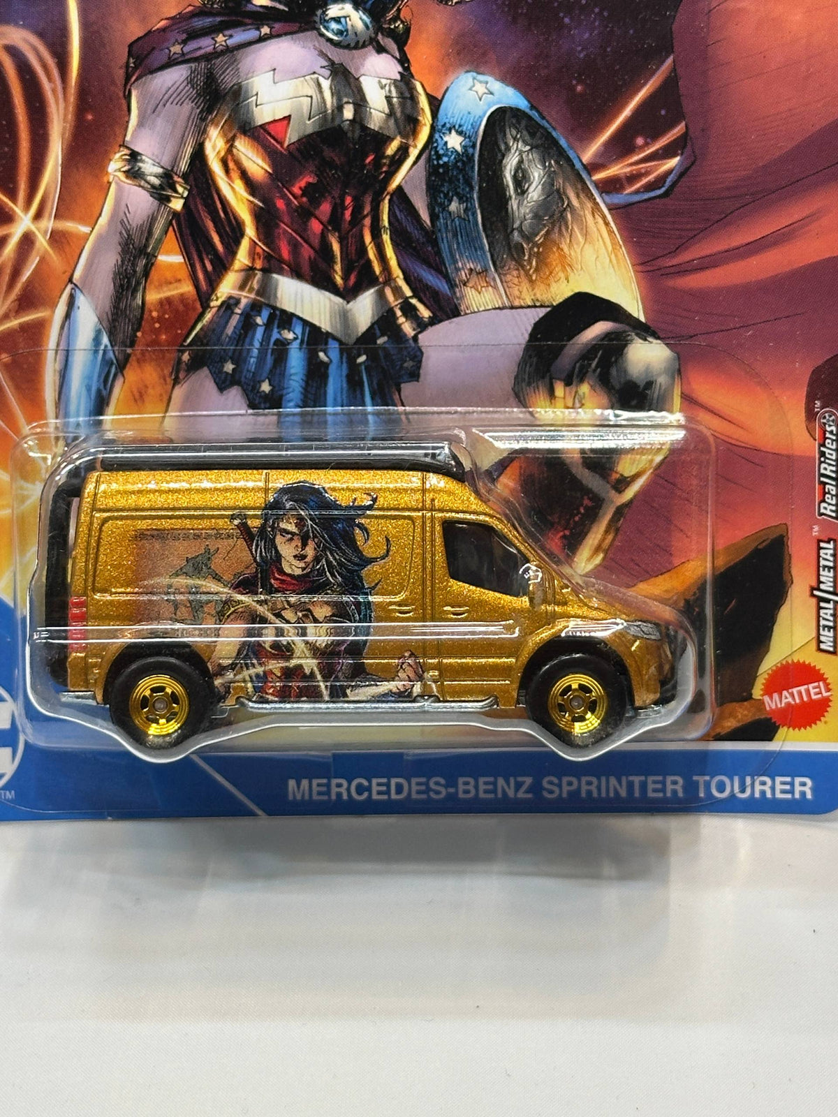 1/64 HotWheels Mercedes-Benz Sprinter Tourer
