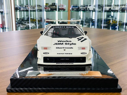 1/18 Resin Model - VIP Models Lamborghini Countach LB-Work #41 in White, Limited to 99 Pieces