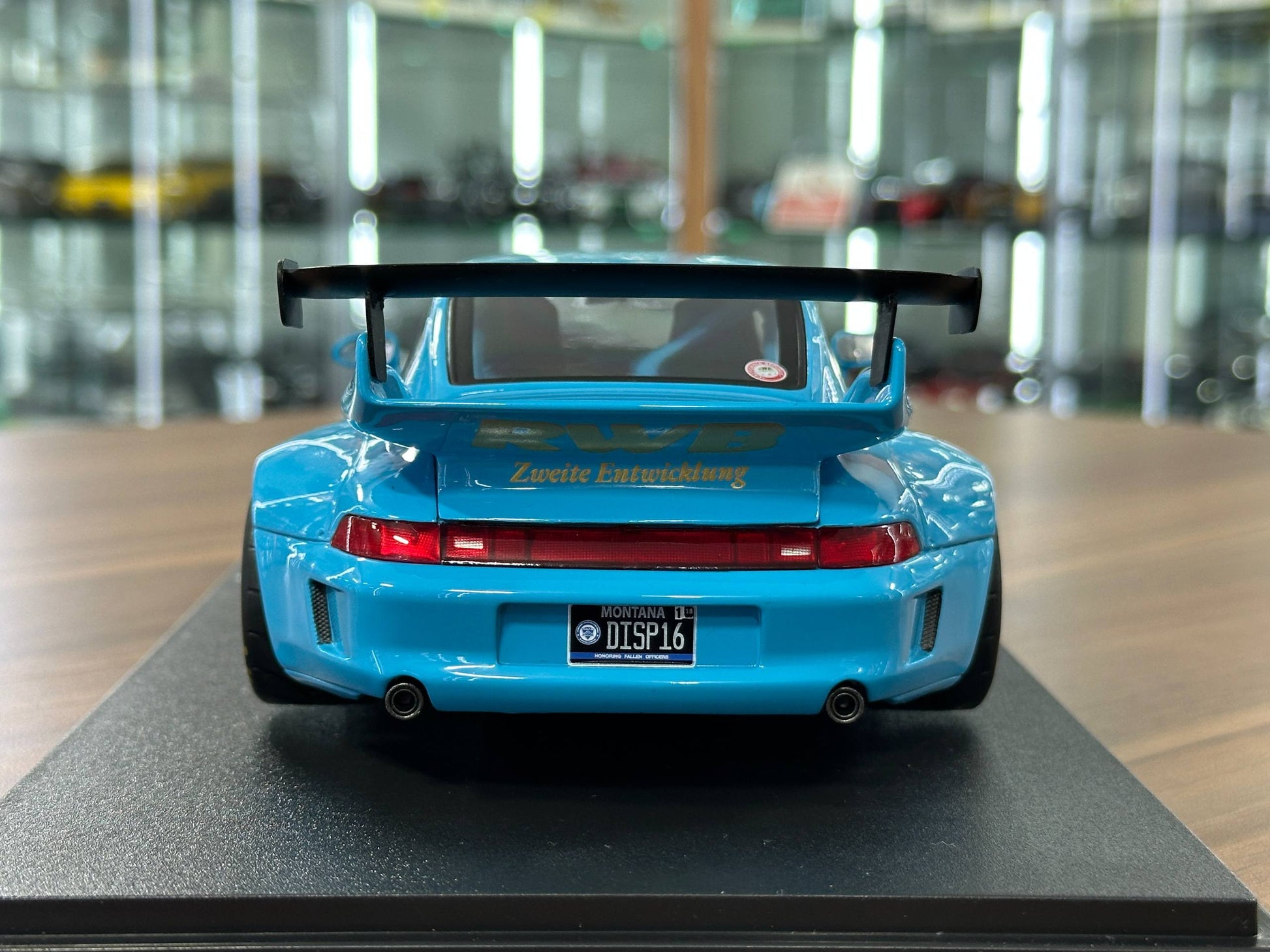1/18 Diecast Porsche 911 (993) RWB Shingen 2018 by Solido in Blue